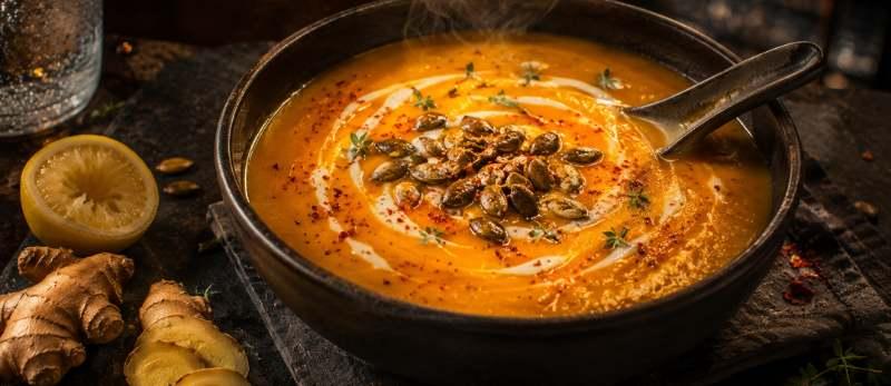  Sopa de Abobora com Gengibre — sabor e saude em uma so colherada